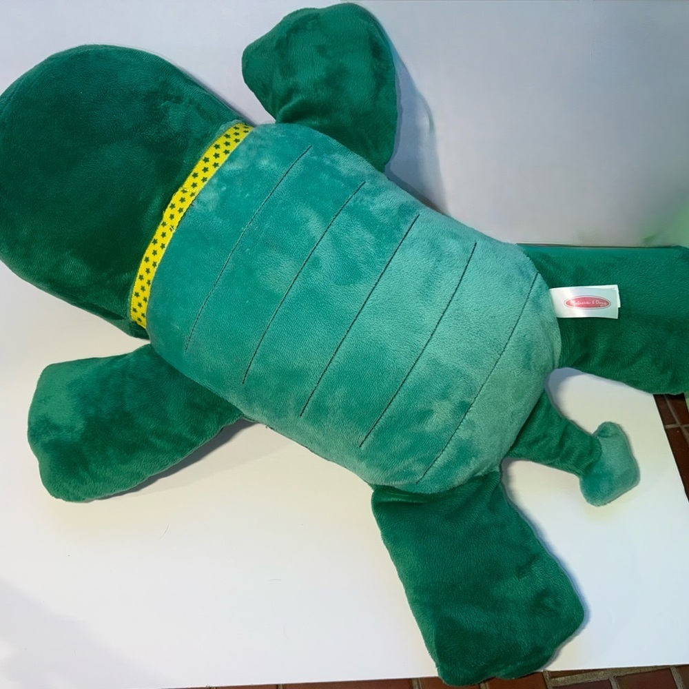 EUC Melissa & Doug Emerald Plush Dragon - Picture 4 of 4